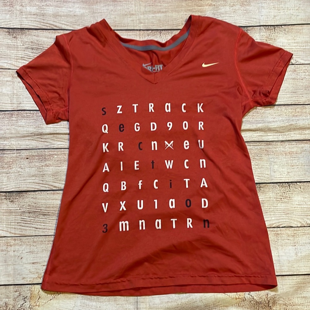 Nike Dri fit Womens V neck t-shirt track and field championships size S